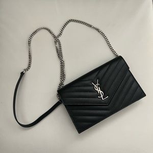 YSL C. Wall 189Y Mono Grain De Poudre SL